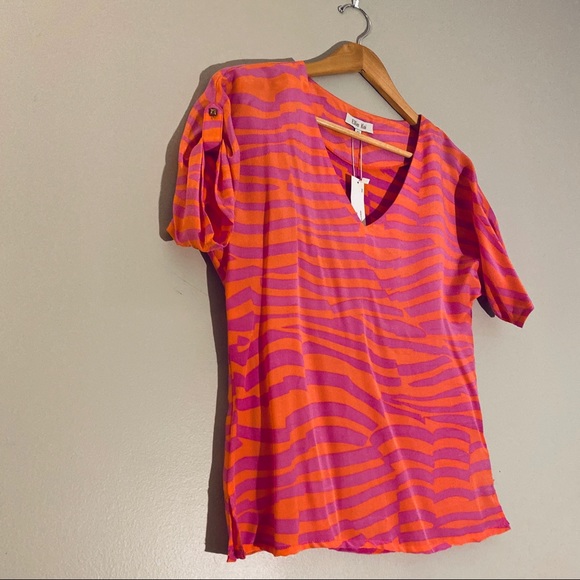 NWT Ellie Kai 100% Silk Blouse - Picture 3 of 6